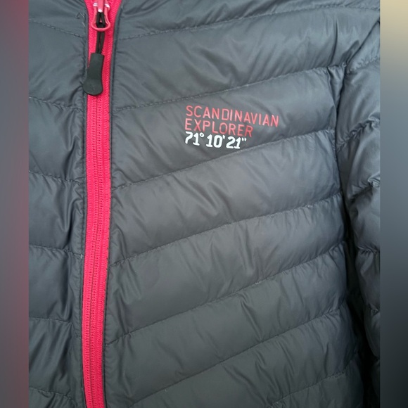 Scandinavian Explorer Down Coat, size M - Picture 7 of 12